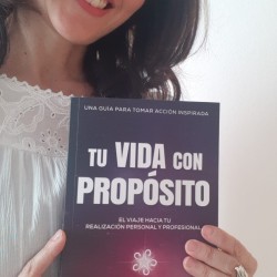 Begoña Peláez Rodríguez :: Escritora
